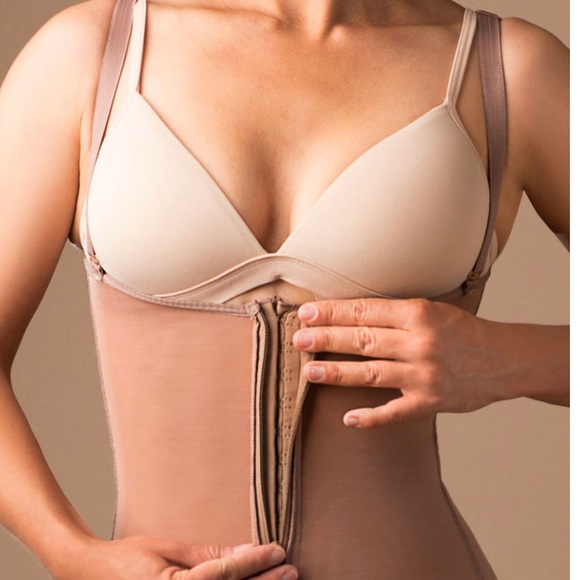 Shapewear - Picture 3 of 4